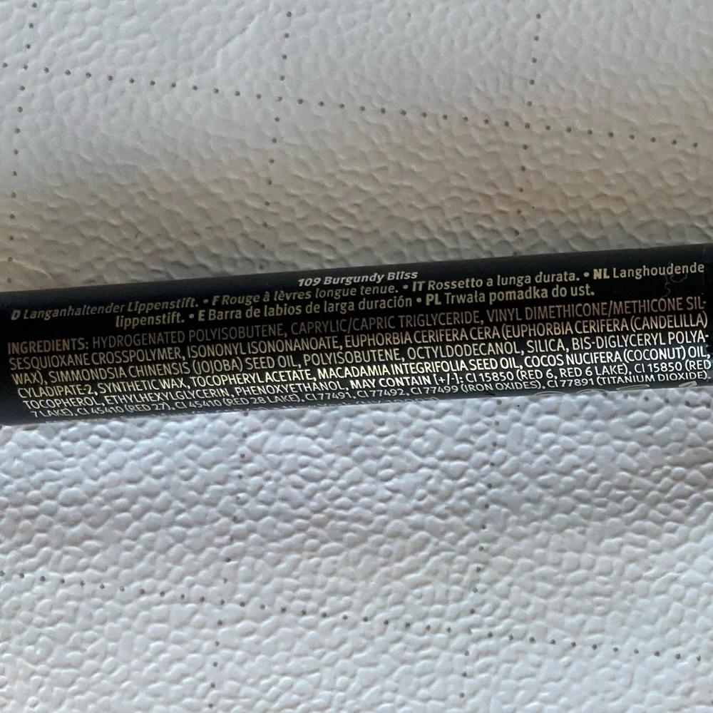 essence The Slim Stick Lipstick  Burgundy Bliss NWT